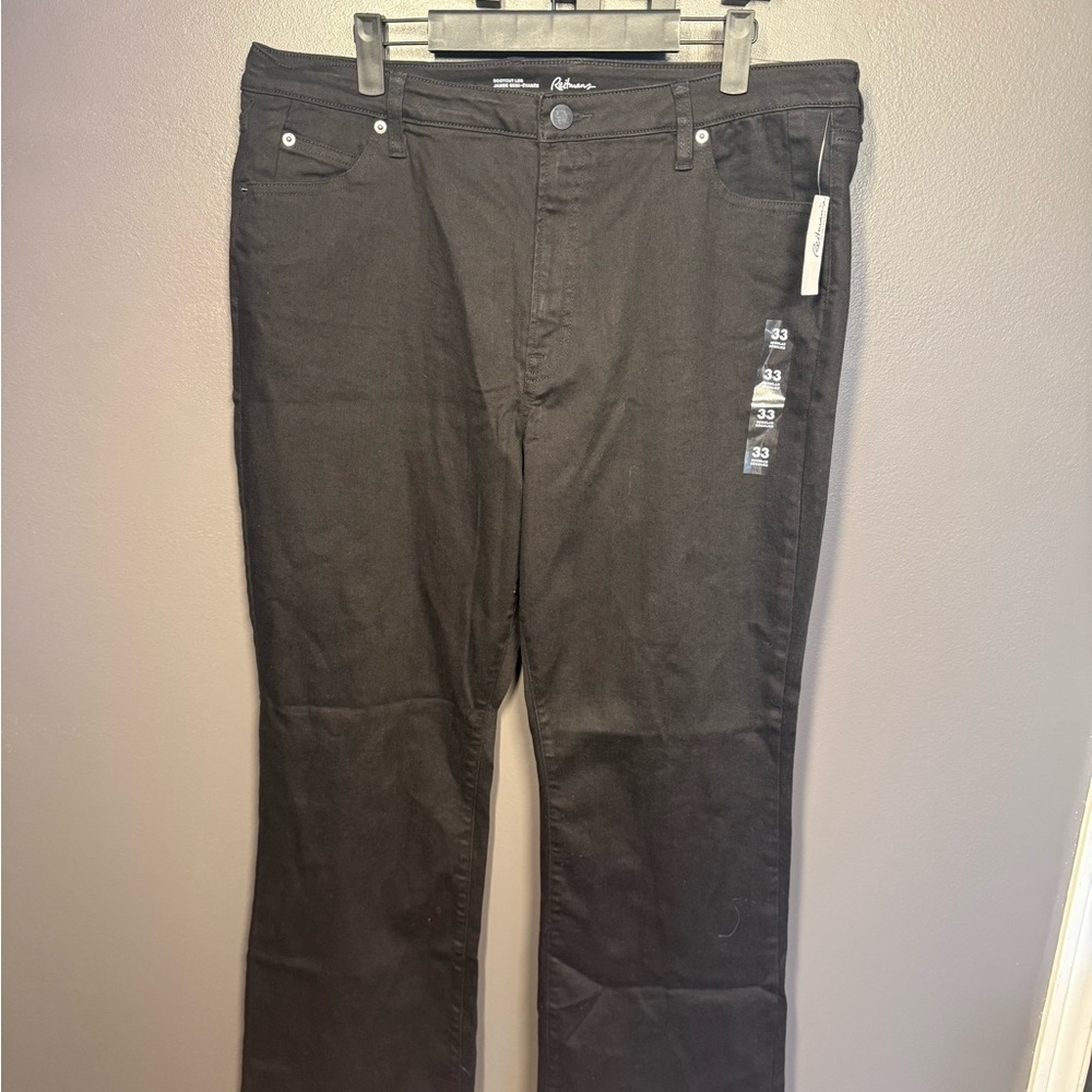 Womens Black Jeans from Reitmans. NWT size 33
